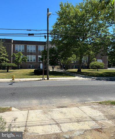 505 S 2ND ST S, Millville, NJ 08332