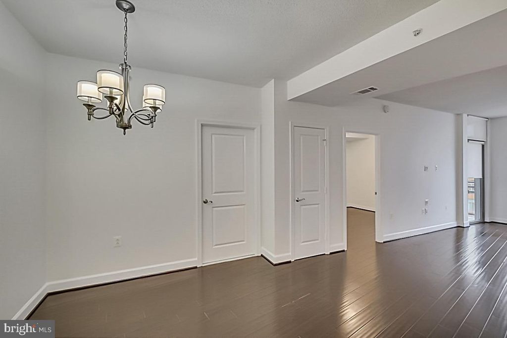 3650 S GLEBE RD #540, Arlington, VA 22202