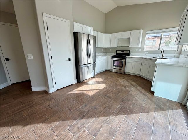 7100 Savory Street, Las Vegas, NV 89131