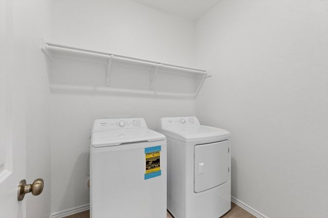 1516 Boggy Creek Ranch RD, Georgetown, TX 78628