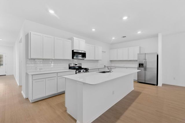 1516 Boggy Creek Ranch RD, Georgetown, TX 78628