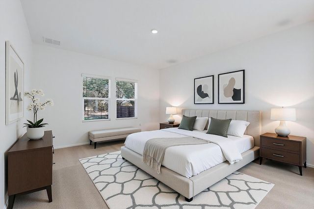 1516 Boggy Creek Ranch RD, Georgetown, TX 78628