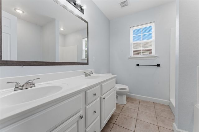 20676 Highland Drive, Springdale, AR 72764