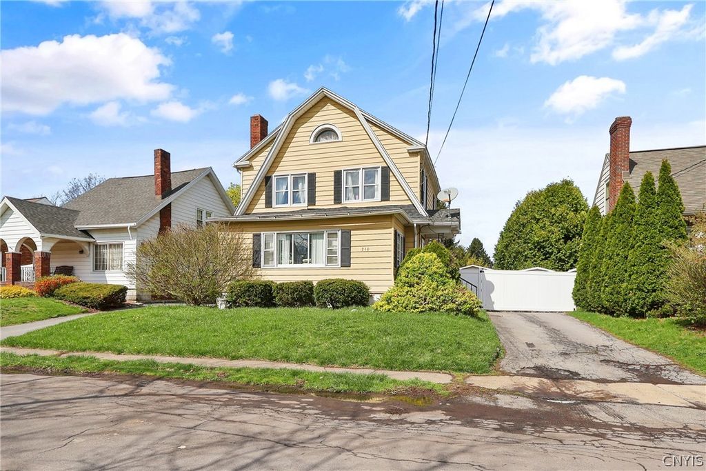 210 Willumae Drive, Syracuse, NY 13208