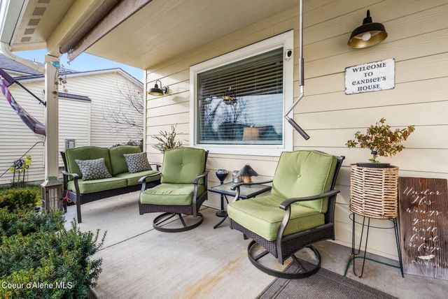 3801 N Maxfli LN, Post Falls, ID 83854