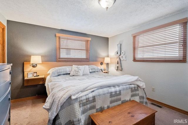 2715 E CARTER Street, Kokomo, IN 46901