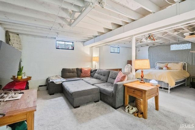 2715 E CARTER Street, Kokomo, IN 46901