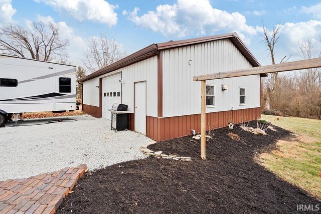 2715 E CARTER Street, Kokomo, IN 46901