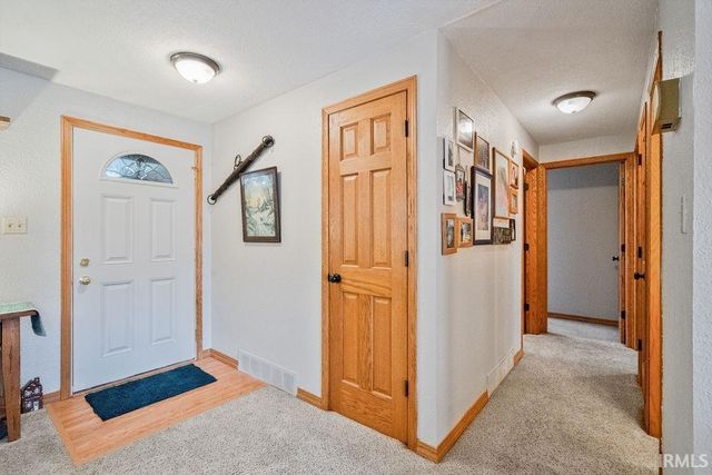 2715 E CARTER Street, Kokomo, IN 46901