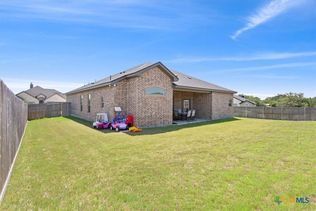 Image 30 of property listing at 5405 Espiritu Santo Drive, Belton, TX 76513