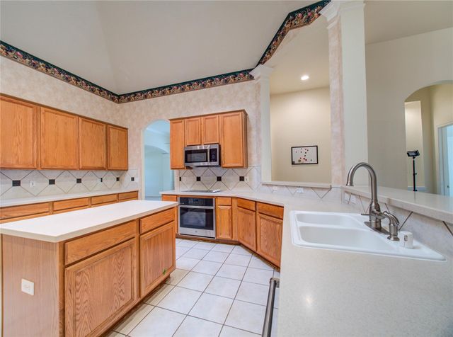 9802 Williams Bend Court Court, Missouri City, TX 77459