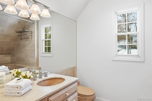 1 Oneida Street, Rye, NY 10580