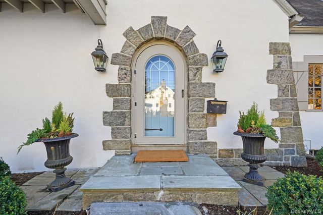 1 Oneida Street, Rye, NY 10580