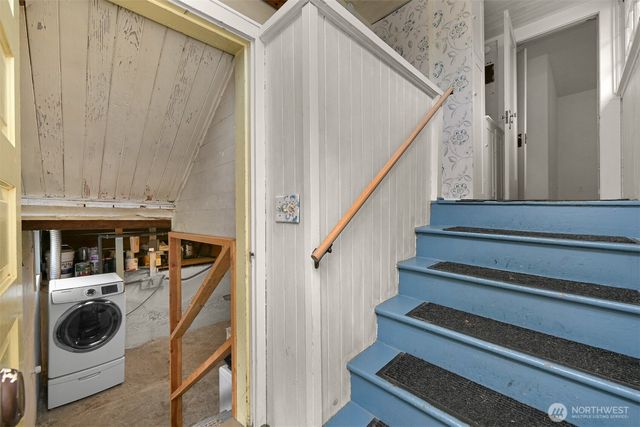 2615 Northwest Avenue, Bellingham, WA 98225