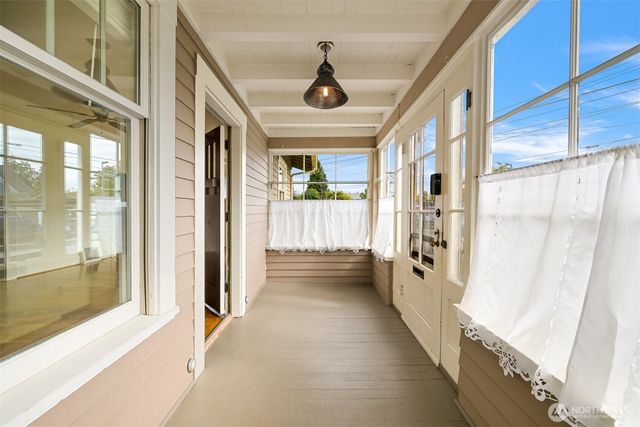 2615 Northwest Avenue, Bellingham, WA 98225