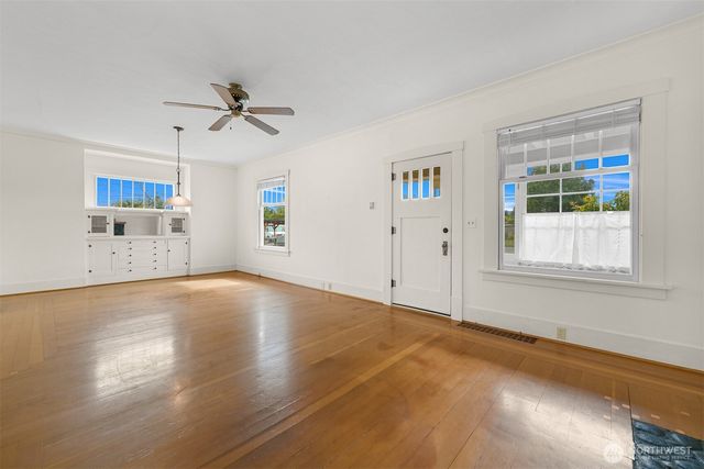2615 Northwest Avenue, Bellingham, WA 98225