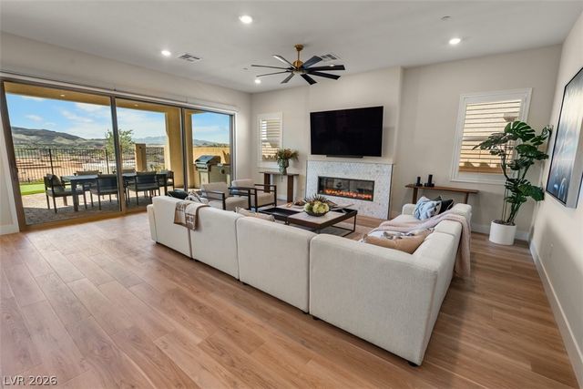 393 Faro Di Portofino Court, Henderson, NV 89011