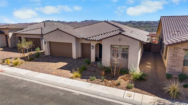393 Faro Di Portofino Court, Henderson, NV 89011