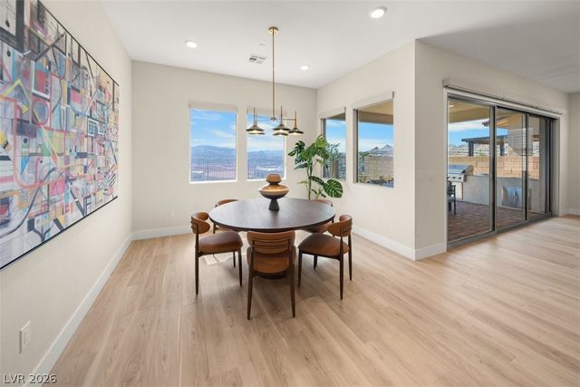 393 Faro Di Portofino Court, Henderson, NV 89011