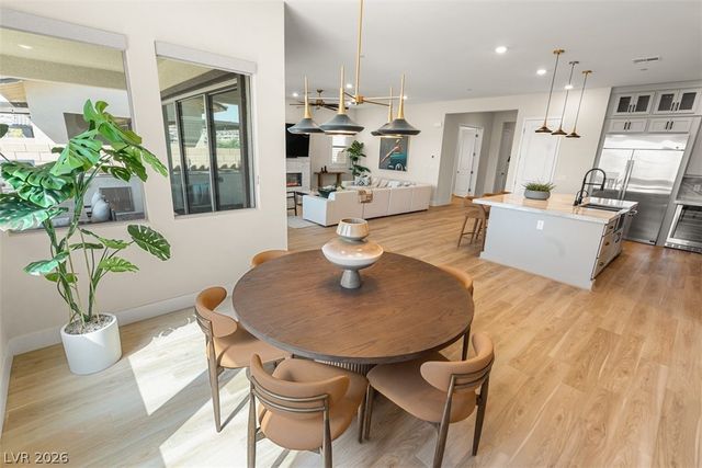 393 Faro Di Portofino Court, Henderson, NV 89011