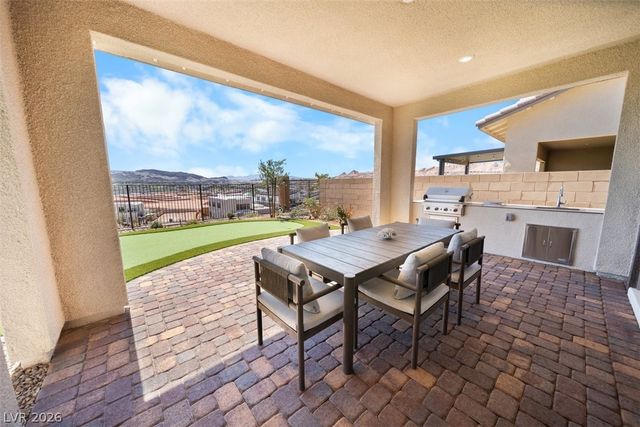 393 Faro Di Portofino Court, Henderson, NV 89011