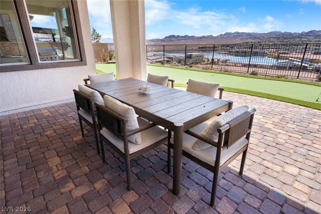 393 Faro Di Portofino Court, Henderson, NV 89011