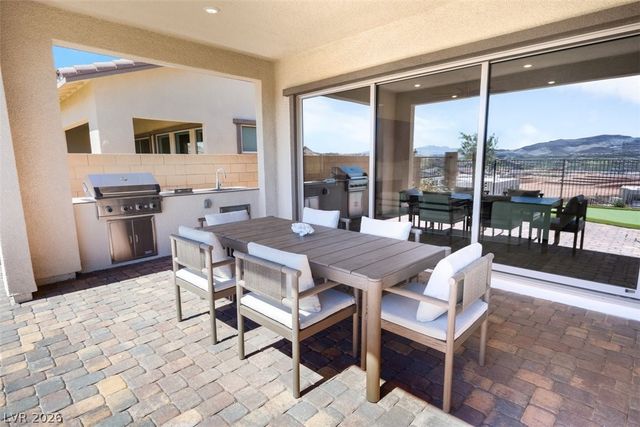 393 Faro Di Portofino Court, Henderson, NV 89011