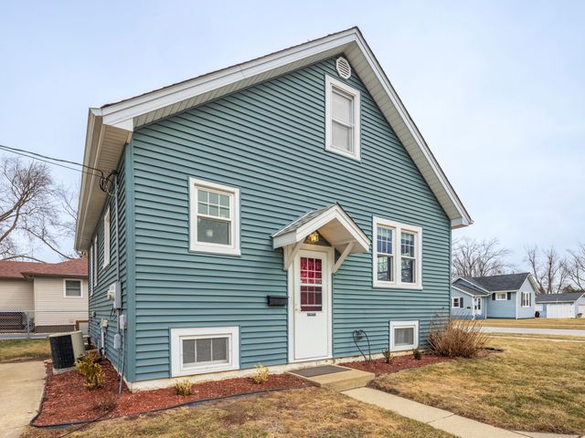 1448 Park Street, Crete, IL 60417