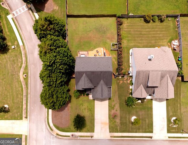 601 Winners Circle 114, Locust Grove, GA 30248