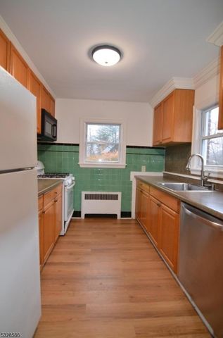 9 Mountain Blvd, Warren Twp., NJ 07059