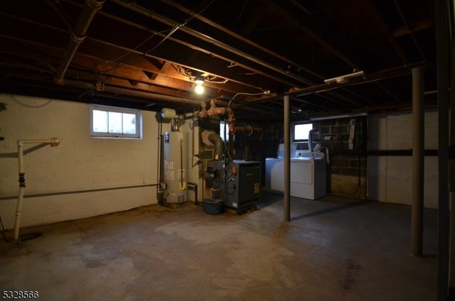9 Mountain Blvd, Warren Twp., NJ 07059