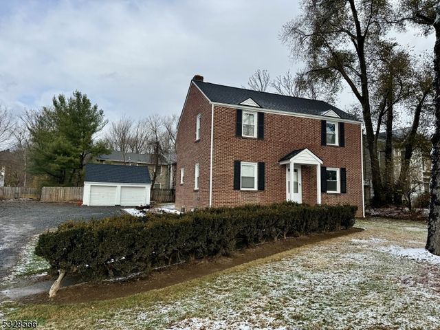 9 Mountain Blvd, Warren Twp., NJ 07059