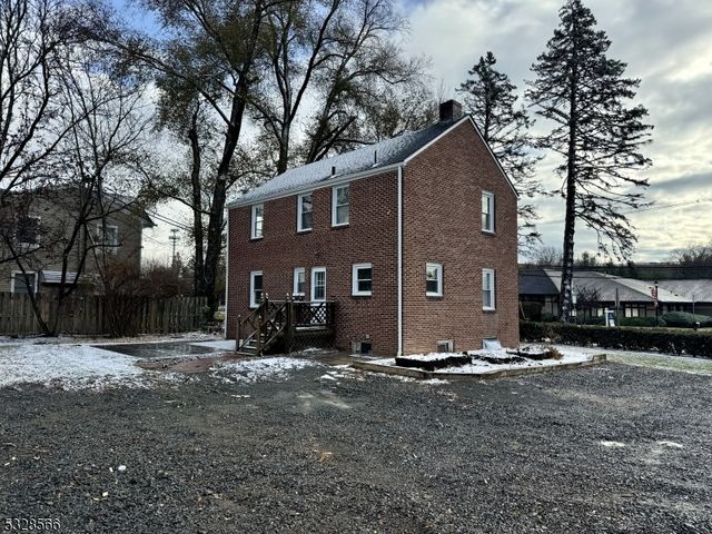 9 Mountain Blvd, Warren Twp., NJ 07059