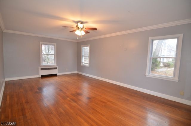 9 Mountain Blvd, Warren Twp., NJ 07059