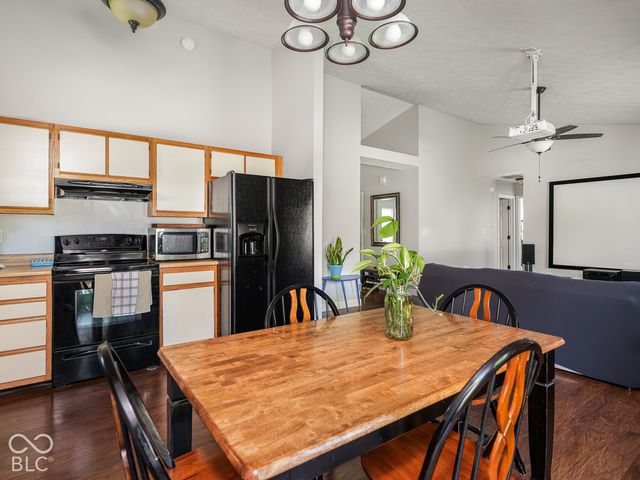 232 Park Place Court, Avon, IN 46123