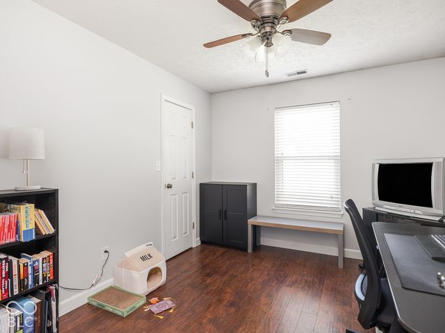 232 Park Place Court, Avon, IN 46123