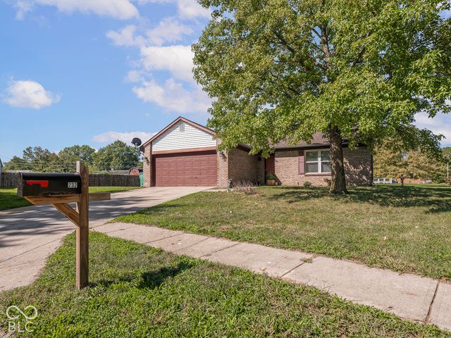 232 Park Place Court, Avon, IN 46123