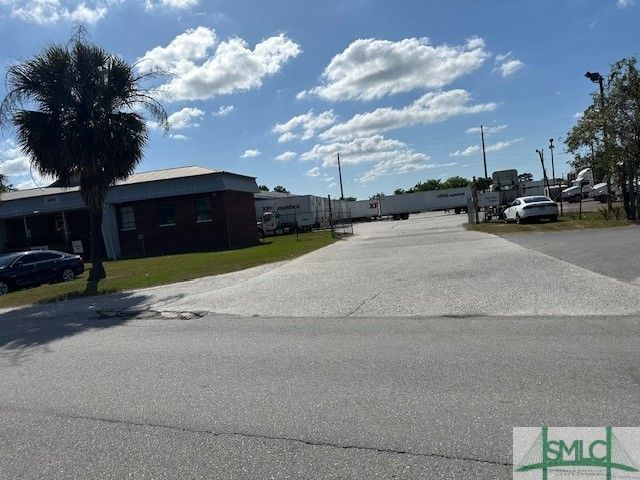 31 Lissner Avenue, Savannah, GA 31408