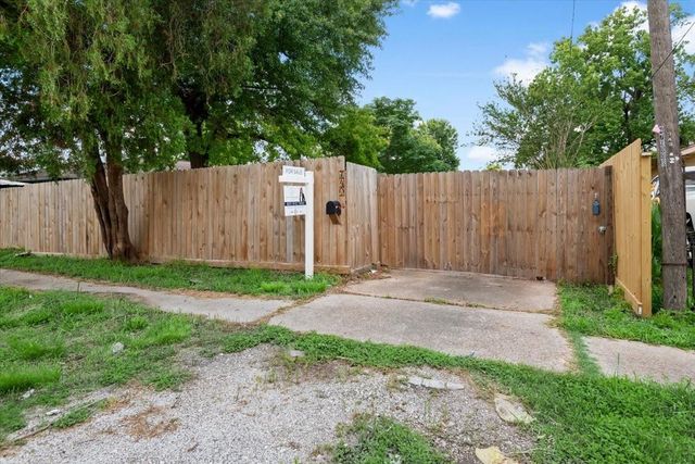 740 Westford Street, Houston, TX 77022