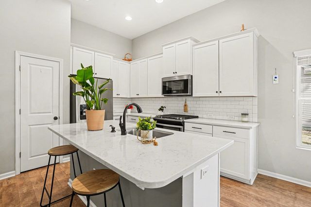 721 Devon Estate Ave., Myrtle Beach, SC 29588