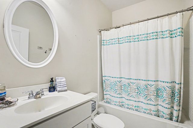 721 Devon Estate Ave., Myrtle Beach, SC 29588