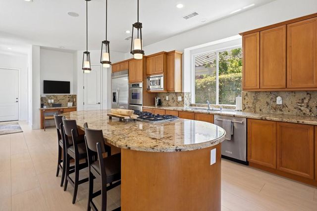 51493 Marbella Court, La Quinta, CA 92253