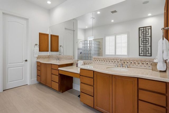 51493 Marbella Court, La Quinta, CA 92253