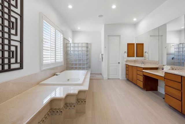 51493 Marbella Court, La Quinta, CA 92253
