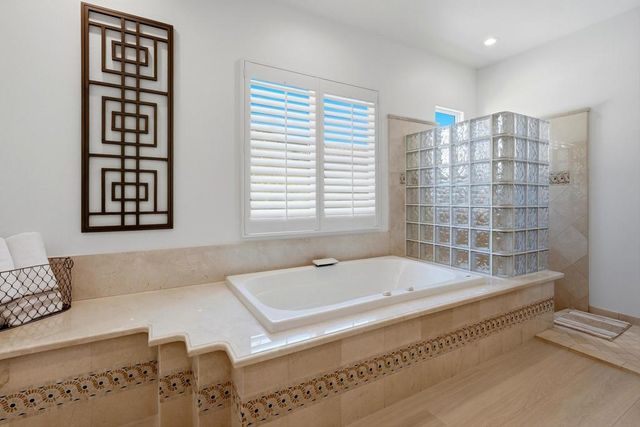 51493 Marbella Court, La Quinta, CA 92253
