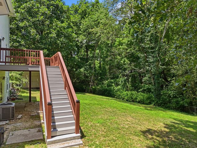 1015 Wedgewood Drive, Chattanooga, TN 37421