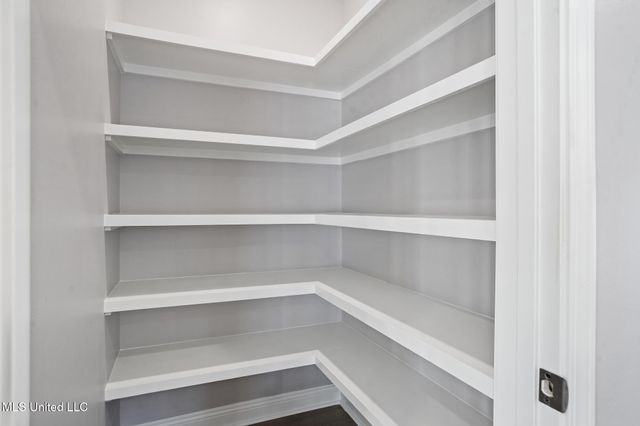 410 Legacy Boulevard, Hattiesburg, MS 39402