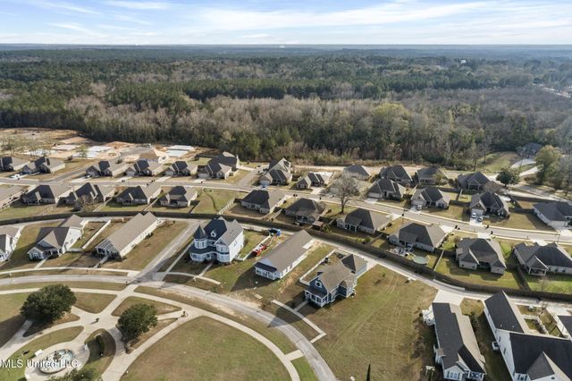 410 Legacy Boulevard, Hattiesburg, MS 39402