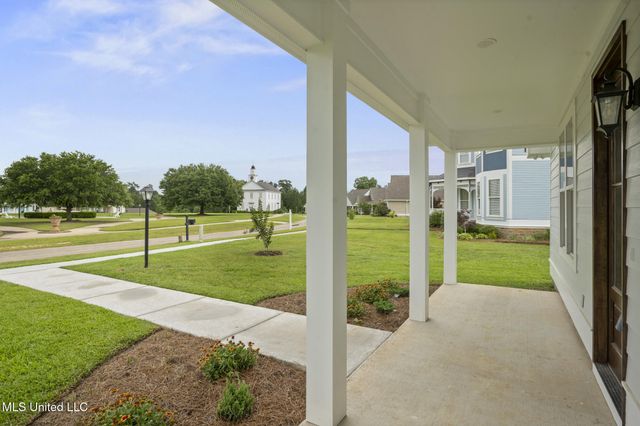 410 Legacy Boulevard, Hattiesburg, MS 39402