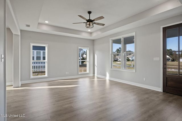 410 Legacy Boulevard, Hattiesburg, MS 39402